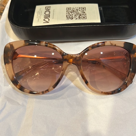 Nwt coach pink tortoise sunglasses - Picture 6 of 11